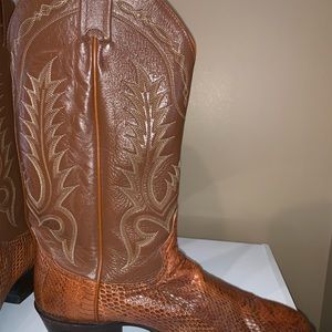 Tony Lama Men’s Cowboy Boots